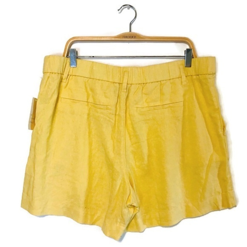 NWT A New Day Yellow Linen Pleat Front High Waisted Shorts Women’s size 16 XL